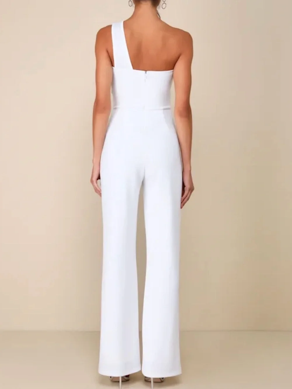 Devoted to Fun Ivory One-Shoulder Sleeveless Jumpsuit Size Medium NWT - Picture 2 of 12